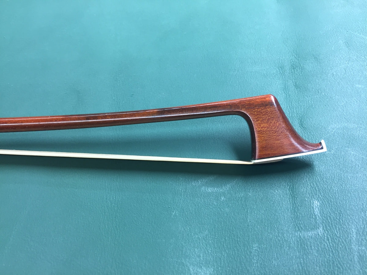 Arcos Brasil - SILVER Fitted Fleur de Lys Pernambuco Cello Bow