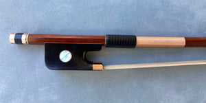 Arcos Brasil - 'Special Edition' Gold Fitted Pernambuco Cello Bow